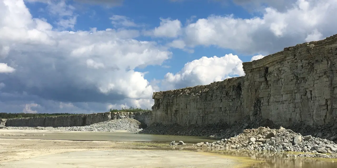 Aru-Lõuna limestone quarry in Estonia